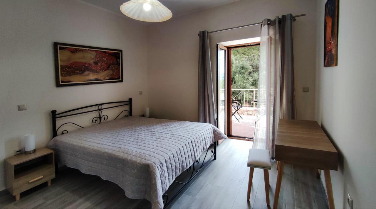 Olive Stonehouses - Alkistis كالاماتا المظهر الخارجي الصورة