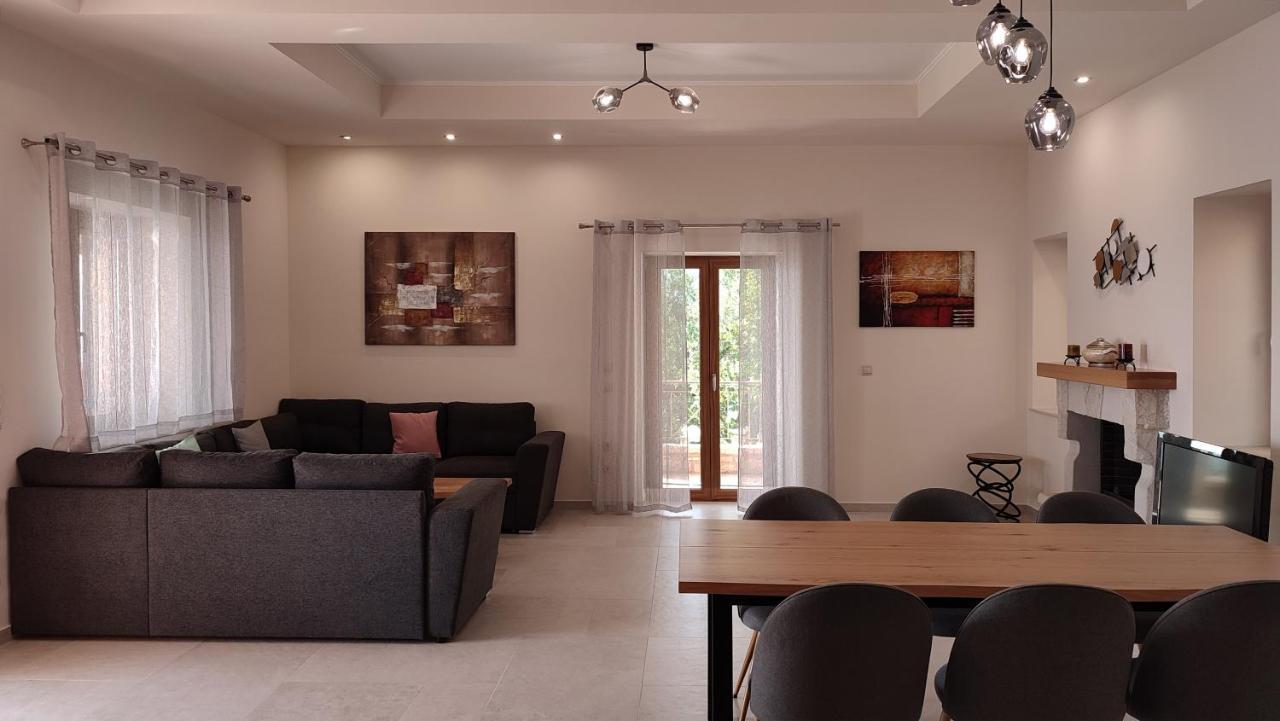 Olive Stonehouses - Alkistis كالاماتا المظهر الخارجي الصورة