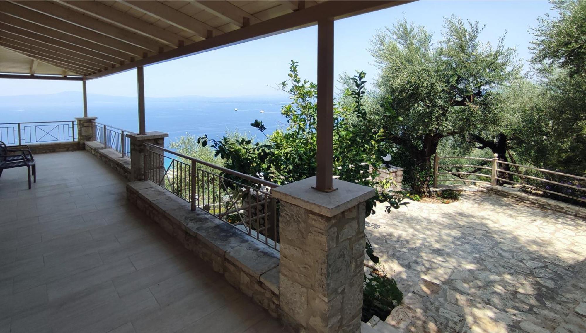 Olive Stonehouses - Alkistis كالاماتا المظهر الخارجي الصورة
